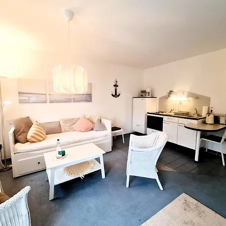 Appartamento Ostseeresidenz Wischuer 24 *